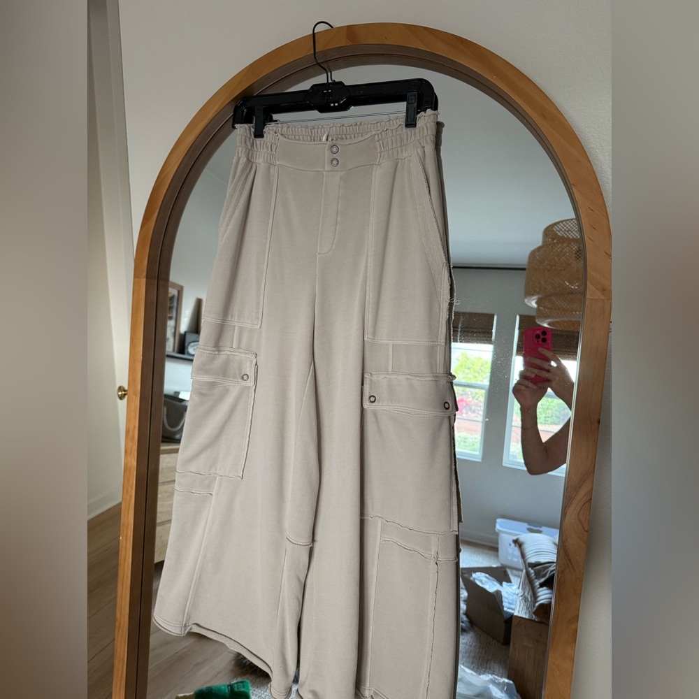 Anthropologie Daily Practice Cargo Pants - size small petite - Picture 5 of 11
